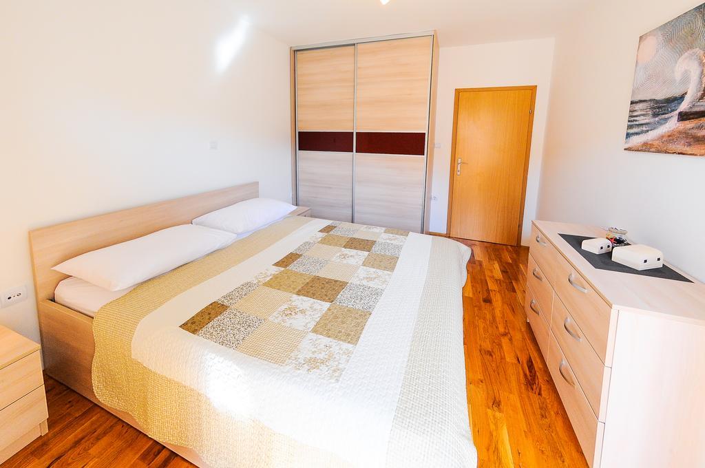 Apartments Rajic Split Szoba fotó